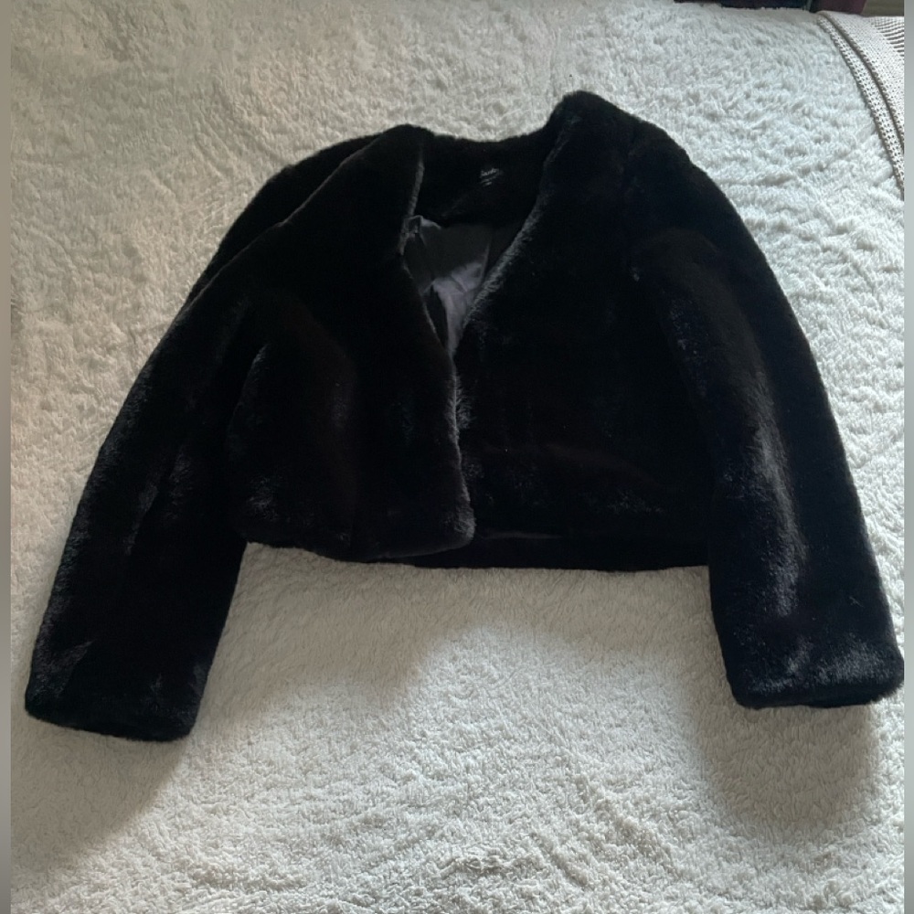 Bardot Evening Faux Fur Cropped Black Jacket Coat